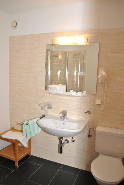 Hotel Daneu Нюцидерс Экстерьер фото