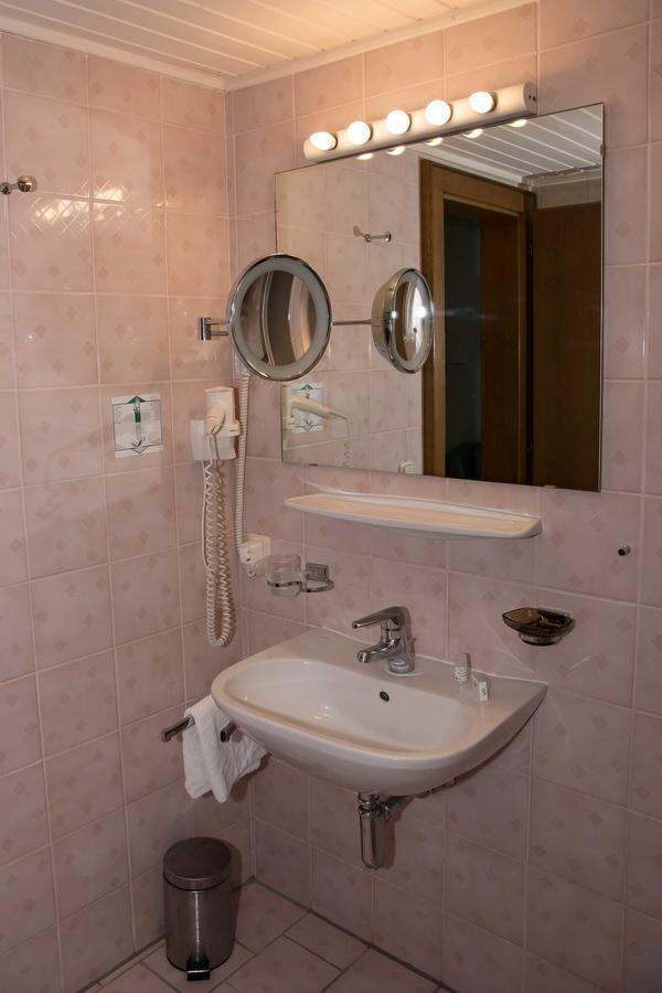 Hotel Daneu Нюцидерс Экстерьер фото